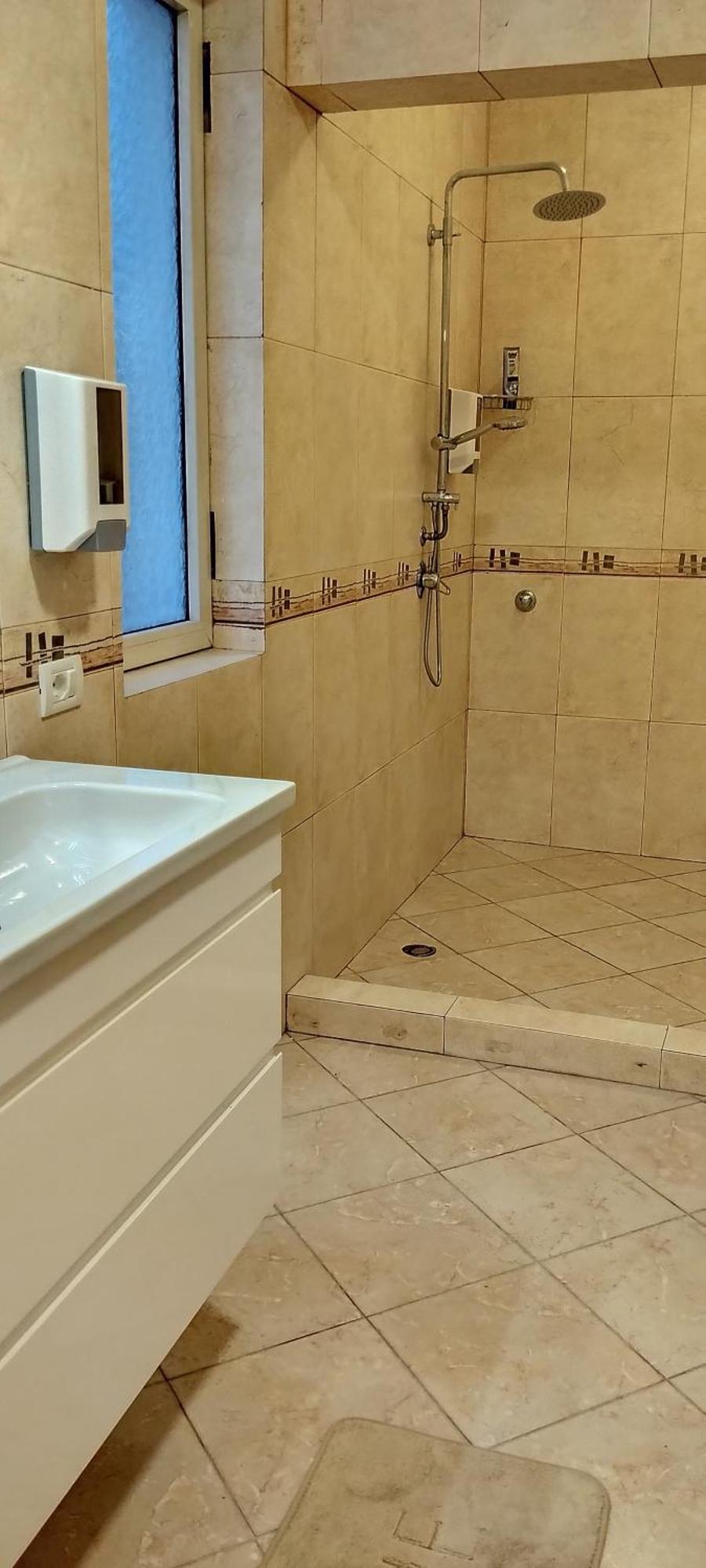 Villa Chaplin Tiranë Eksteriør bilde